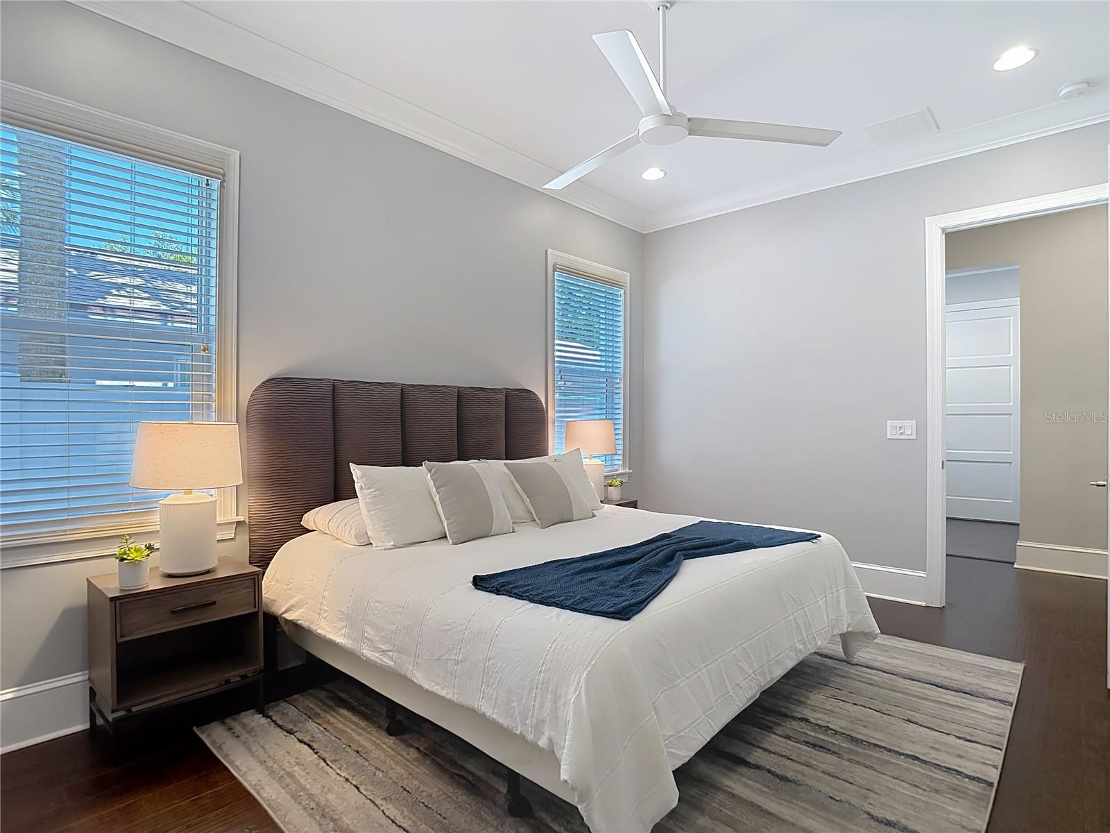 TB8420085 Property Photo