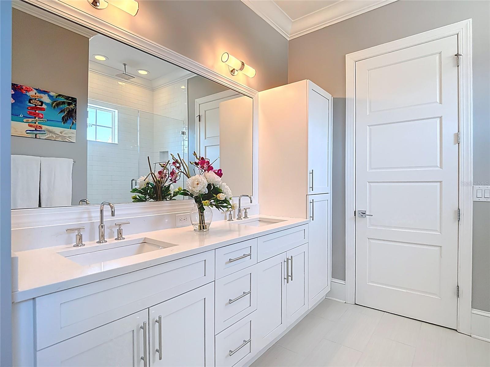 TB8420085 Property Photo