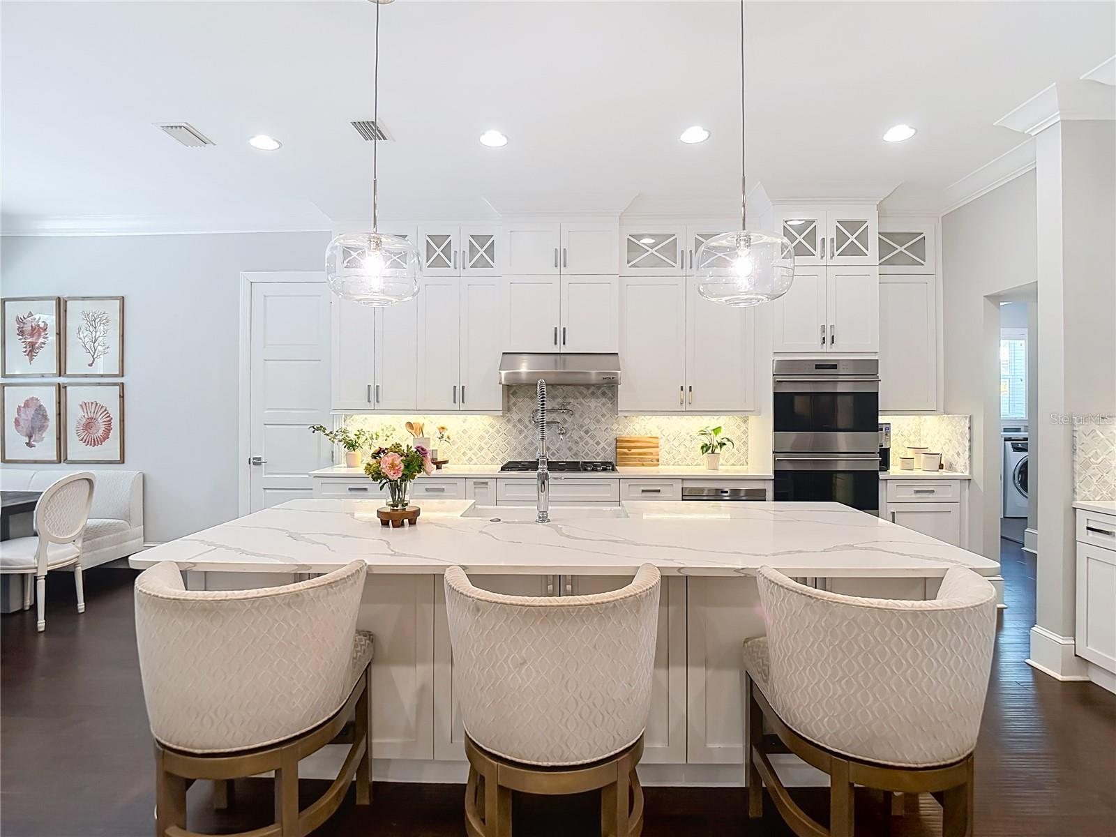 TB8420085 Property Photo