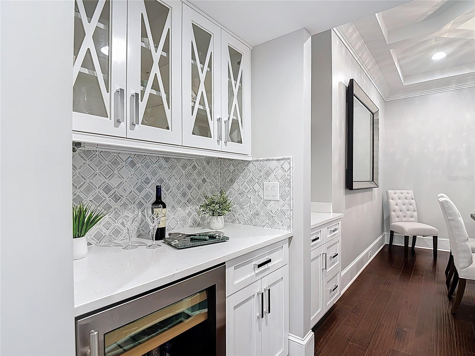 TB8420085 Property Photo