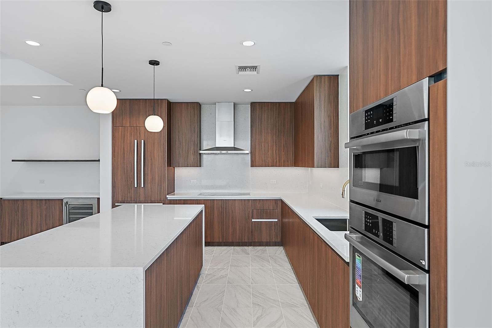 Ample storage and prep space , chef's kitchen