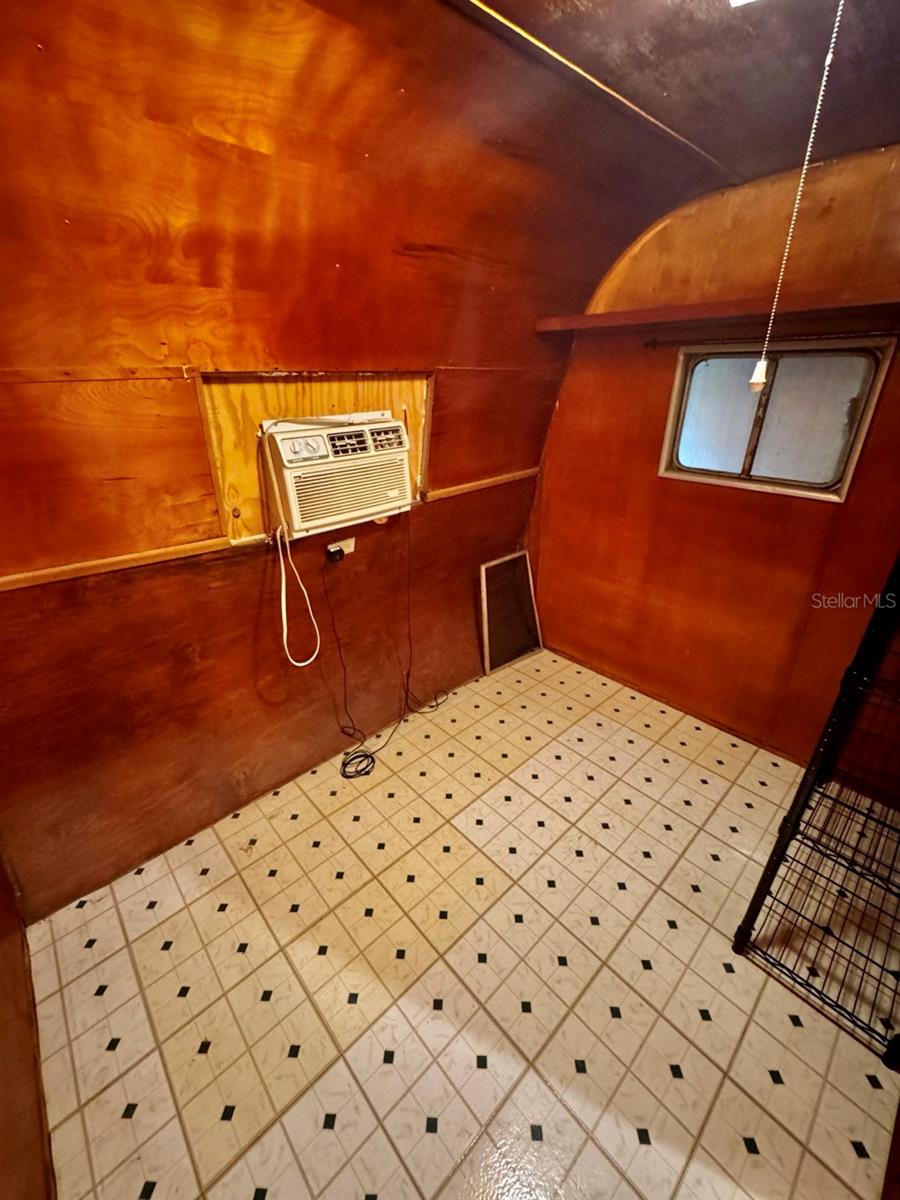 OM708094 Property Photo