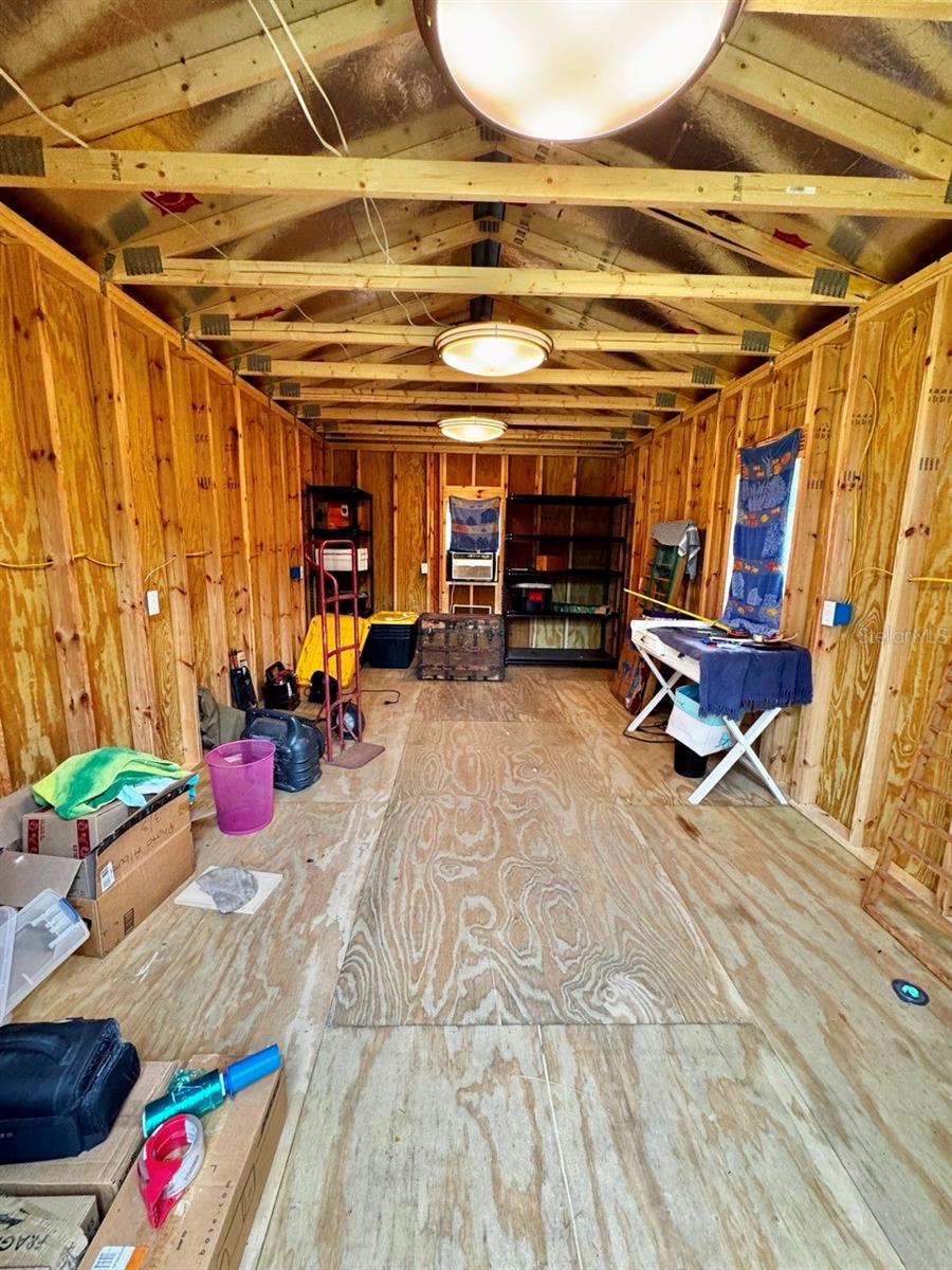 OM708094 Property Photo