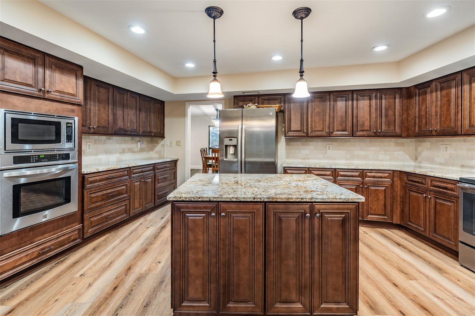 3472 SHORELINE CIR, PALM HARBOR, FL, 34684