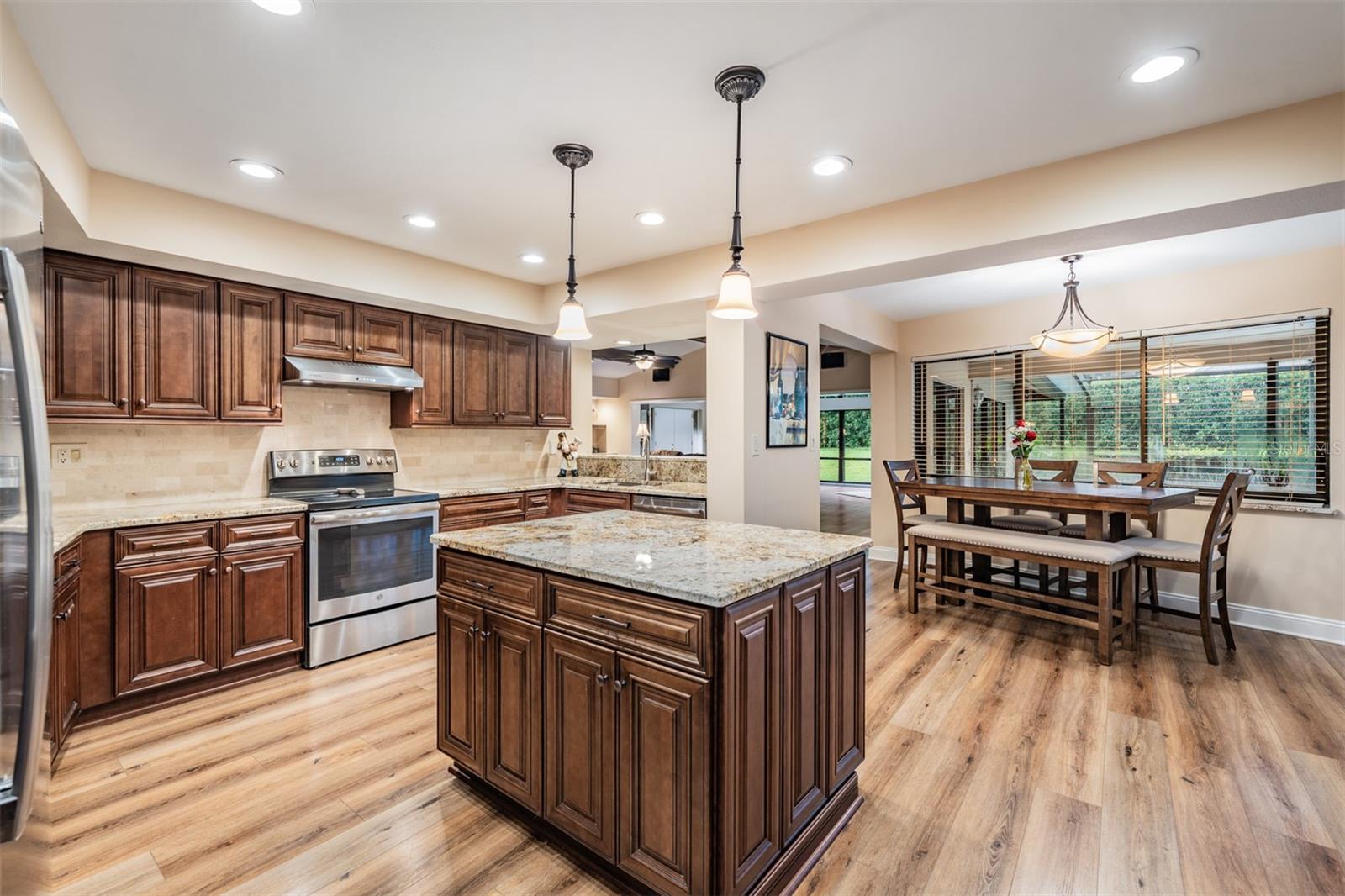 3472 SHORELINE CIR, PALM HARBOR, FL, 34684