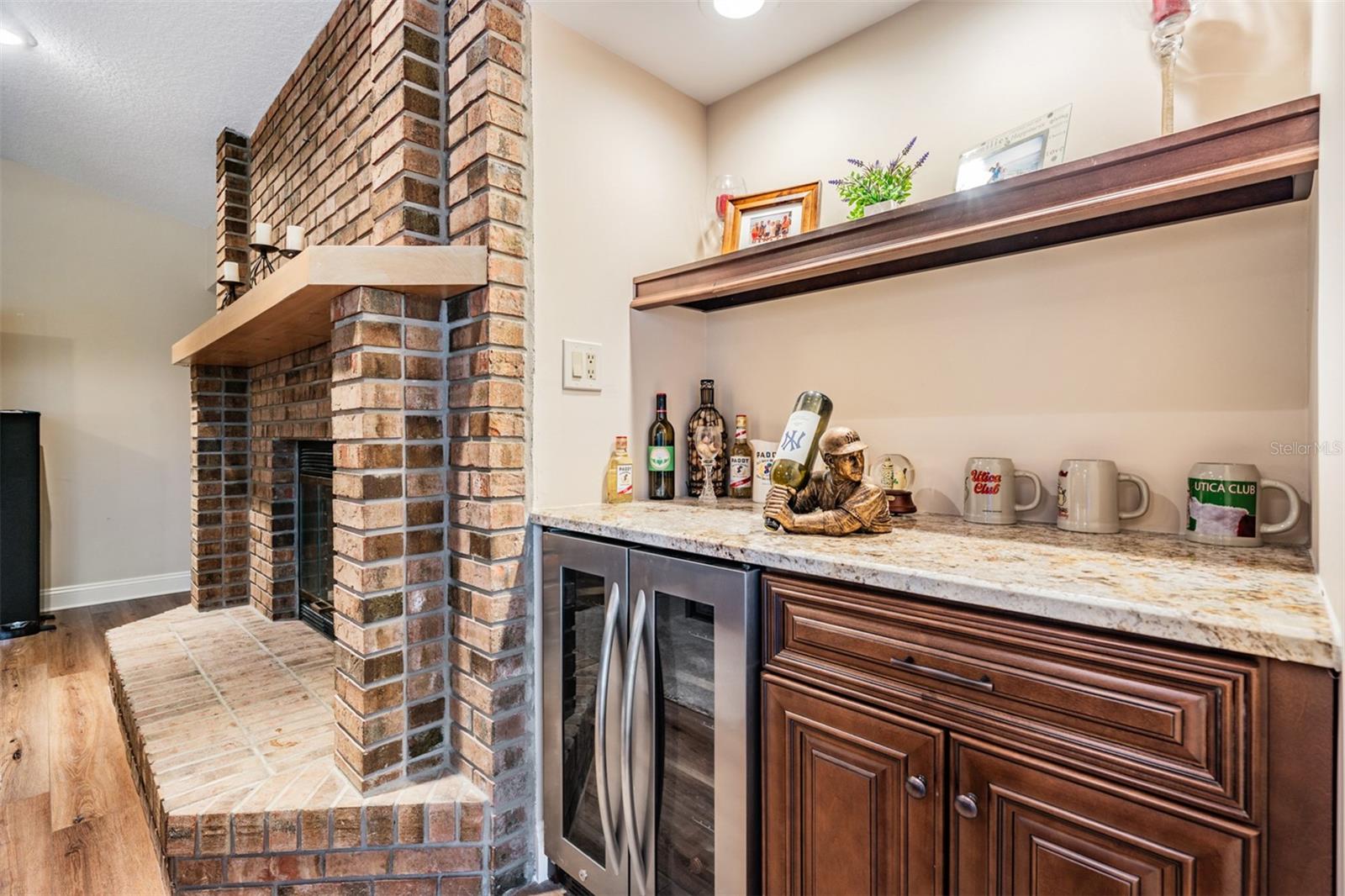 3472 SHORELINE CIR, PALM HARBOR, FL, 34684