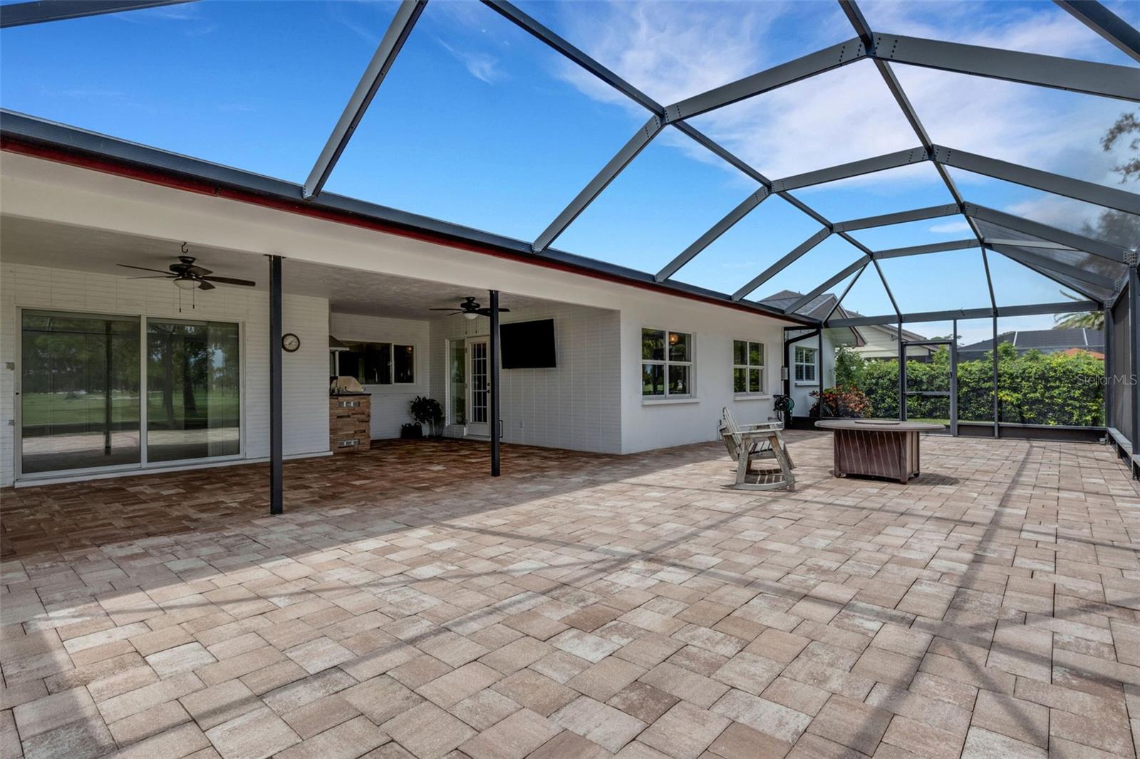 A4662859 Property Photo