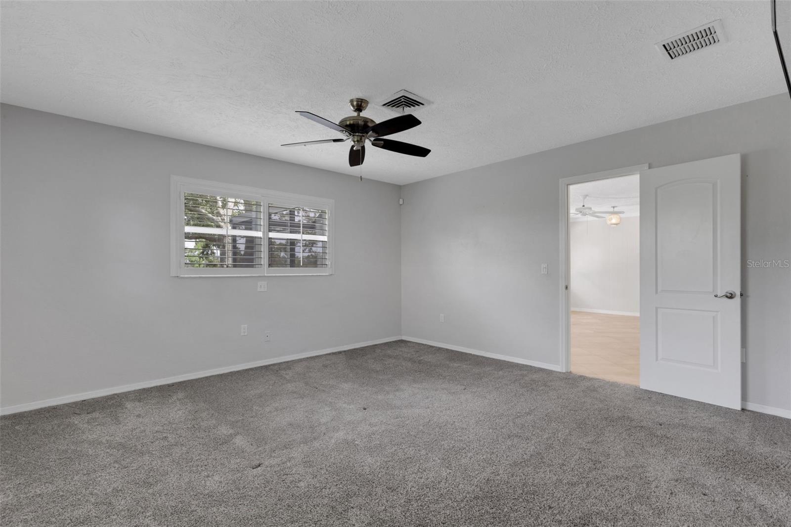 A4662859 Property Photo