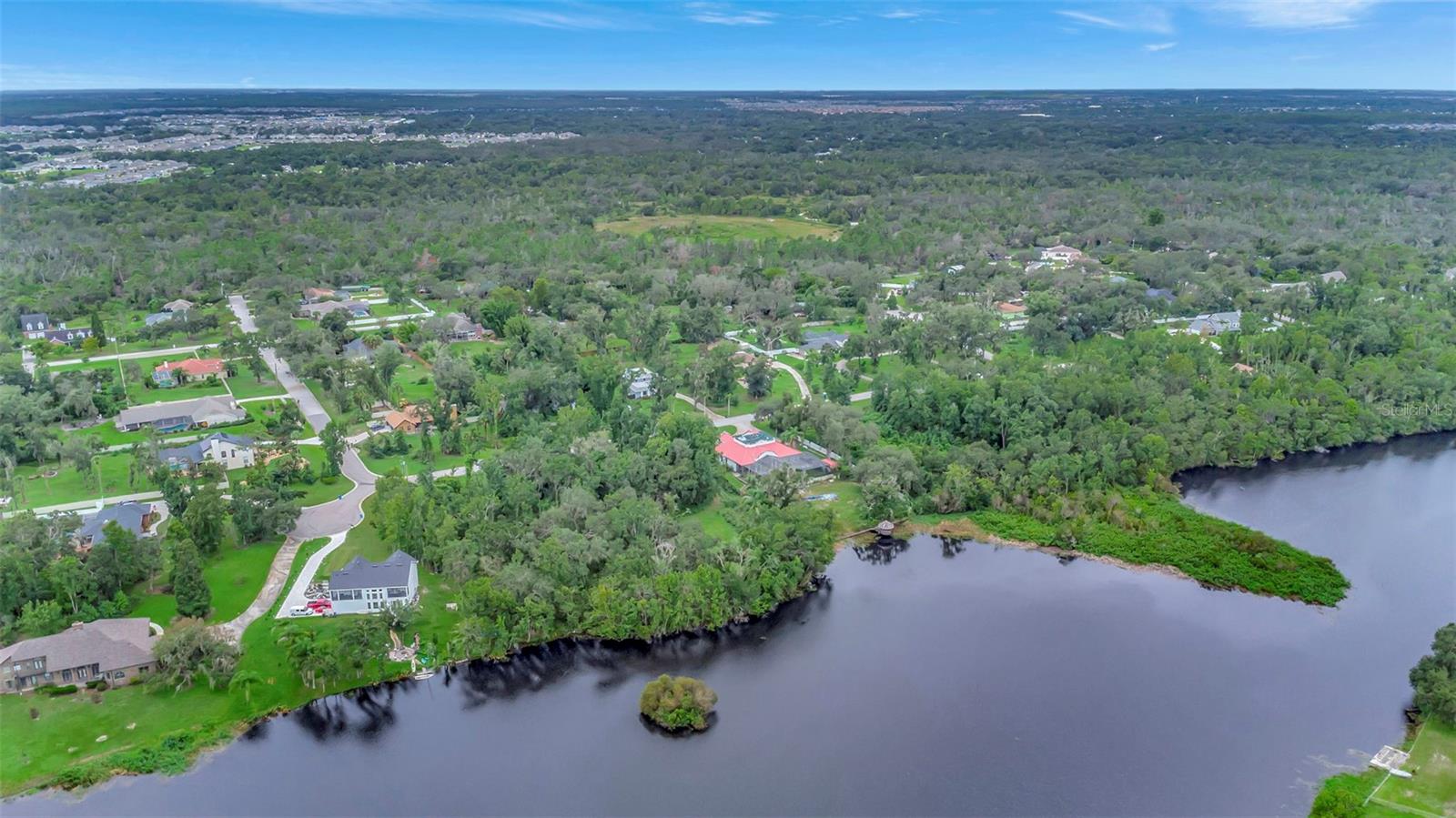 12612 LAKE HILLS DR, RIVERVIEW, FL, 33569