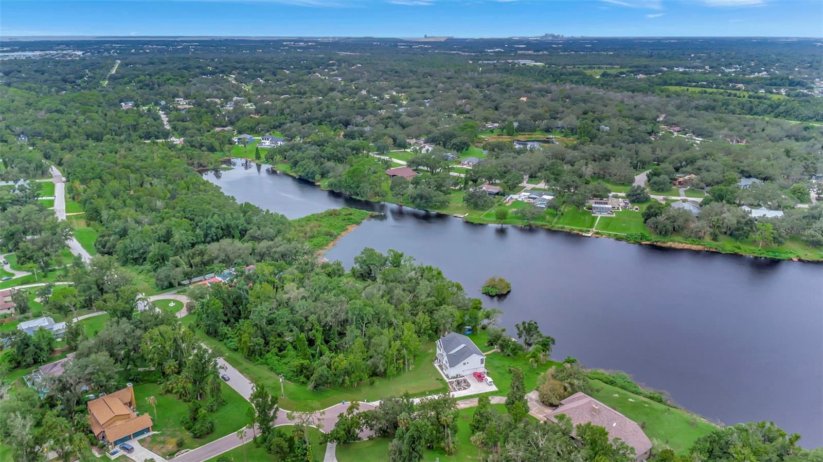 12612 LAKE HILLS DR, RIVERVIEW, FL, 33569