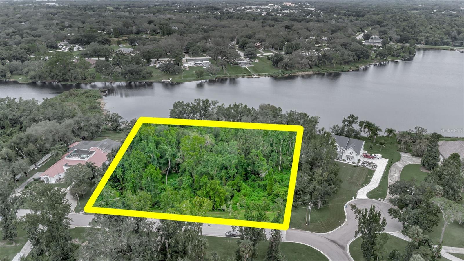 12612 LAKE HILLS DR, RIVERVIEW, FL, 33569