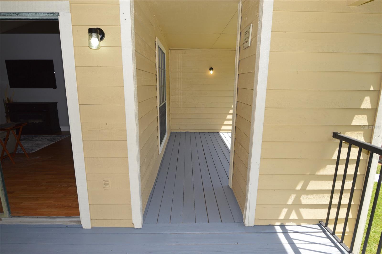 8746 MALLARD RESERVE DR #204, TAMPA, FL, 33614