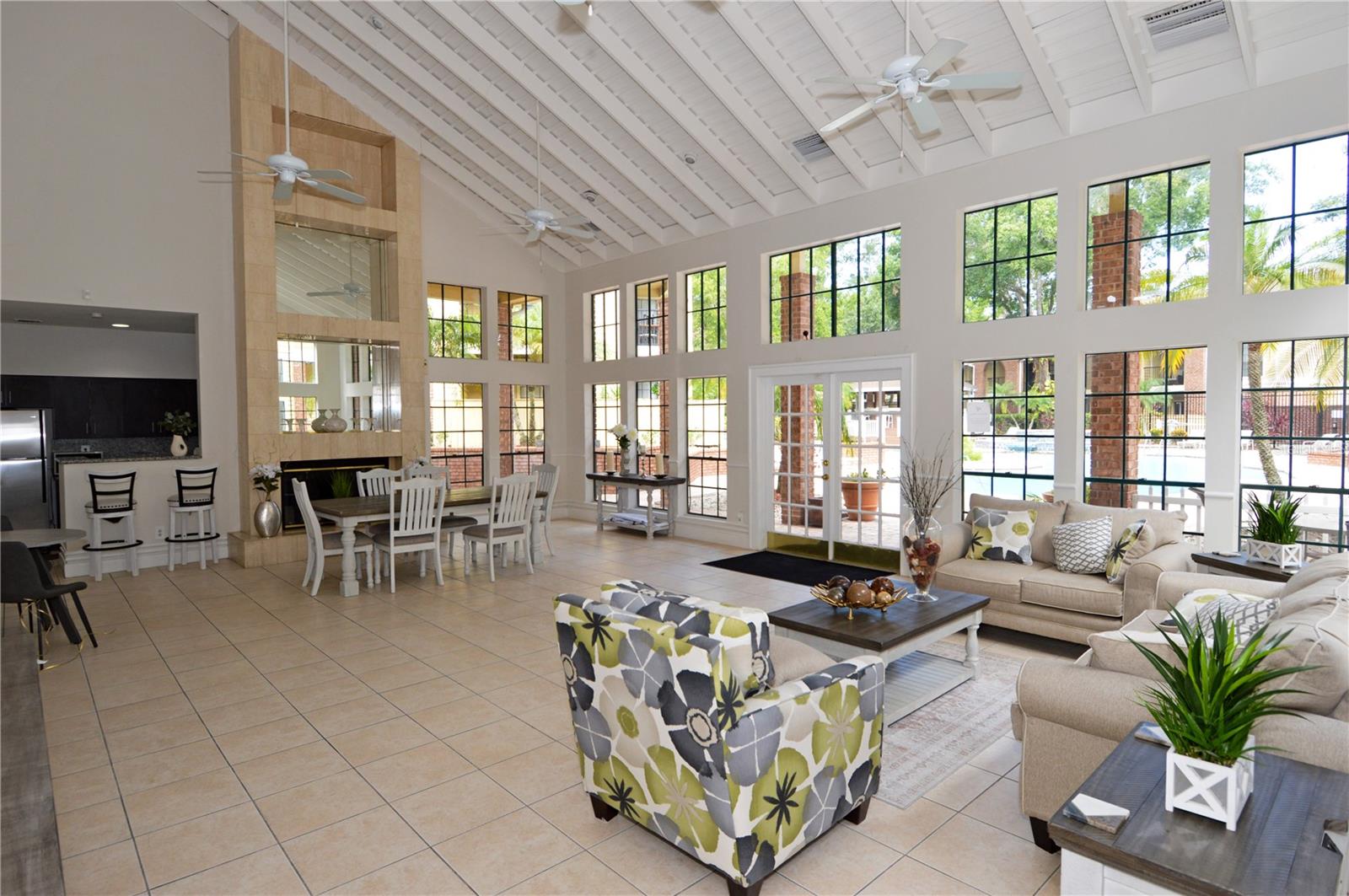 8746 MALLARD RESERVE DR #204, TAMPA, FL, 33614