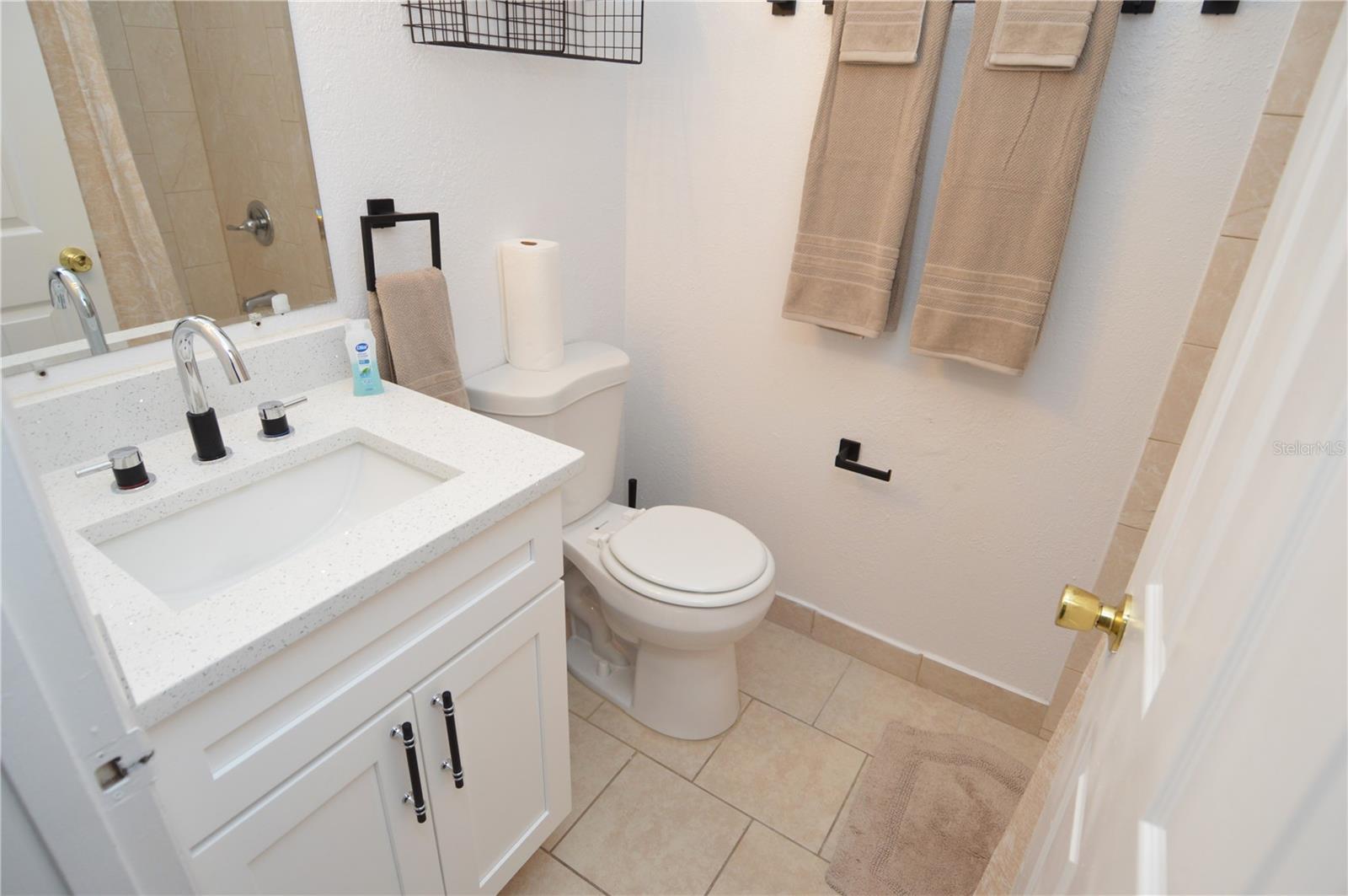 8746 MALLARD RESERVE DR #204, TAMPA, FL, 33614