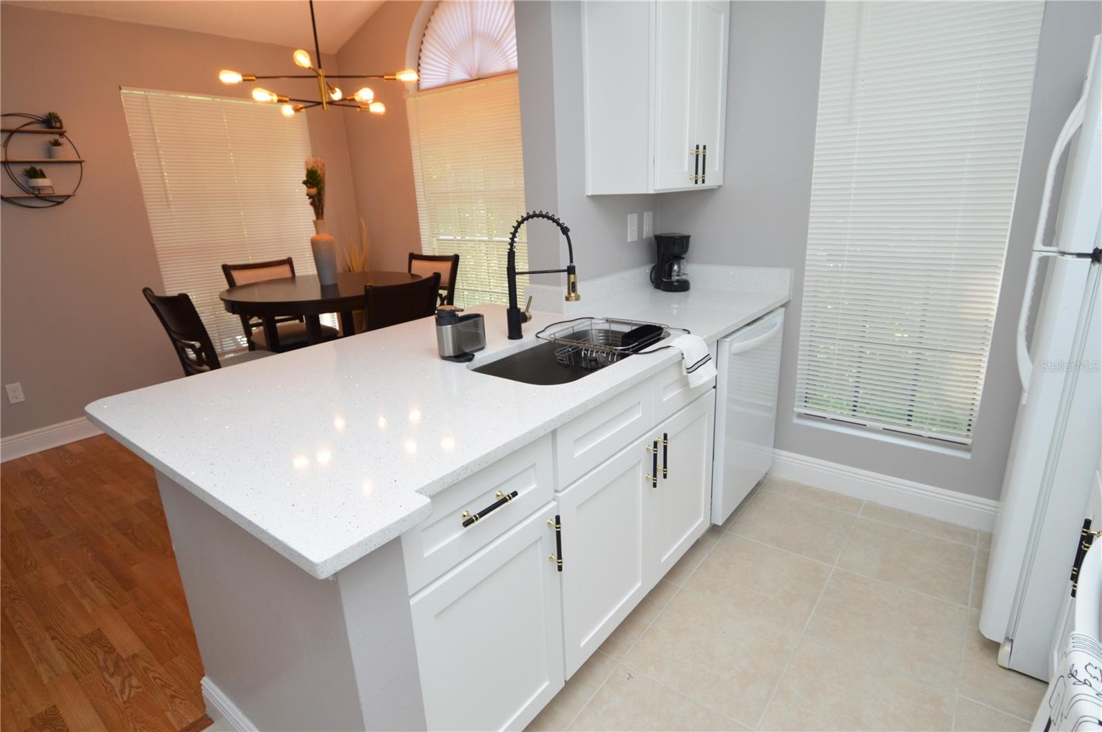 8746 MALLARD RESERVE DR #204, TAMPA, FL, 33614