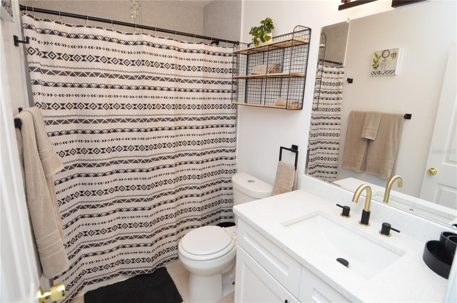 8746 MALLARD RESERVE DR #204, TAMPA, FL, 33614