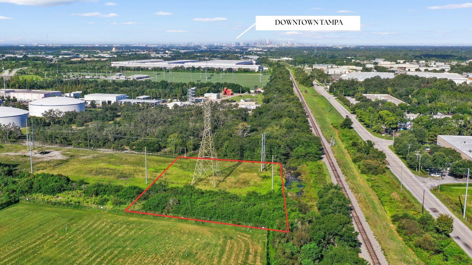 REEVES RD, TAMPA, FL, 33619