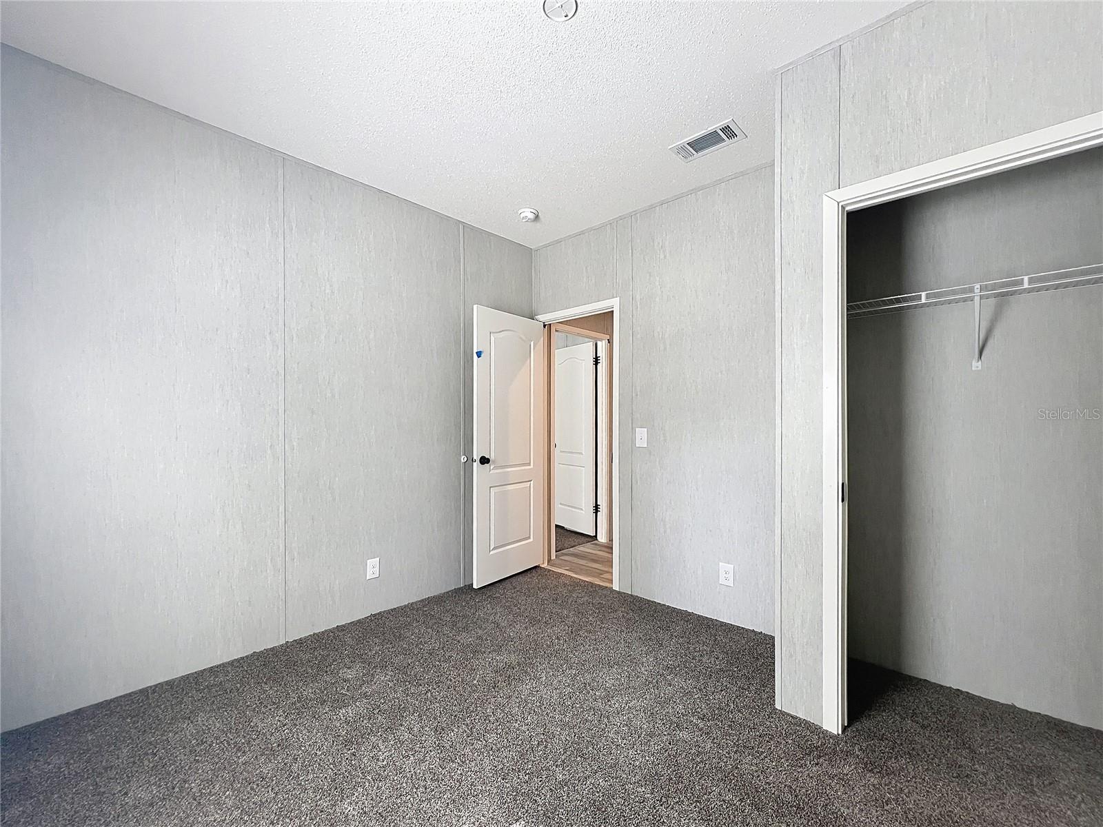 6574 SE 166TH AVE, OCKLAWAHA, FL, 32179