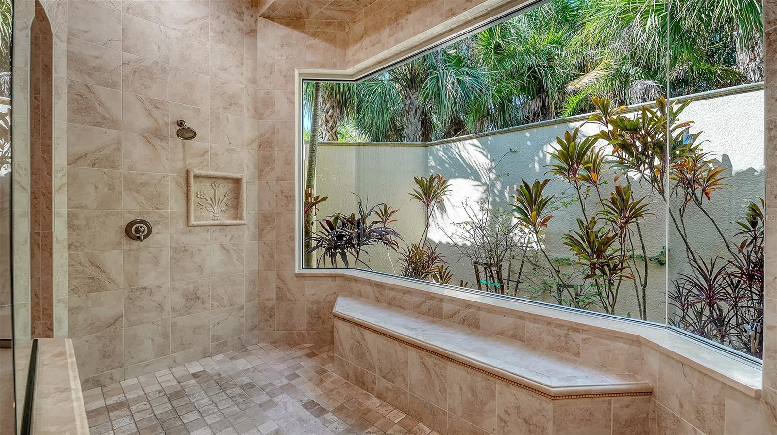 A4662879 Property Photo