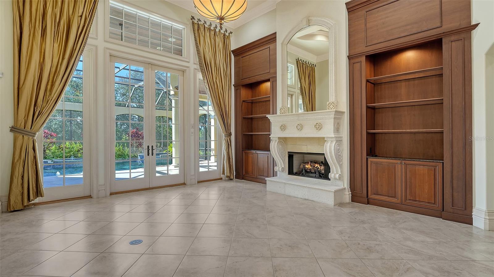 A4662879 Property Photo
