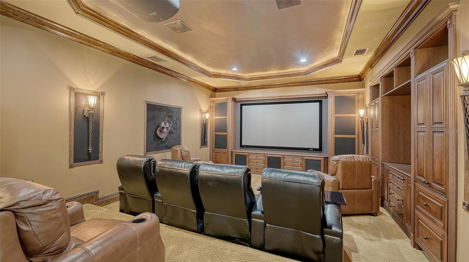 A4662879 Property Photo