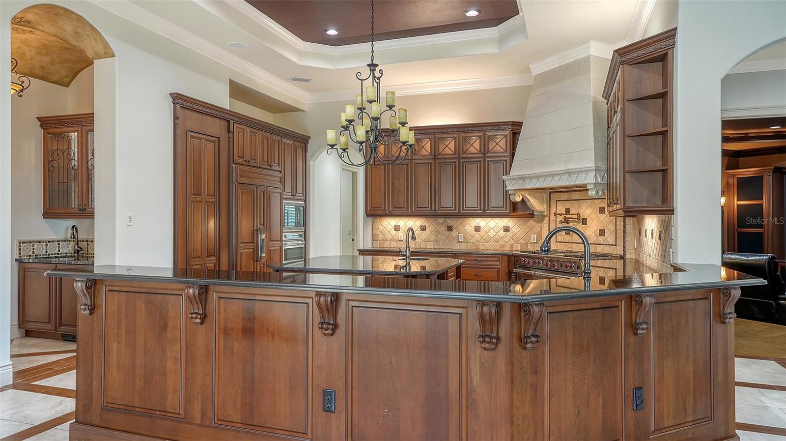 A4662879 Property Photo