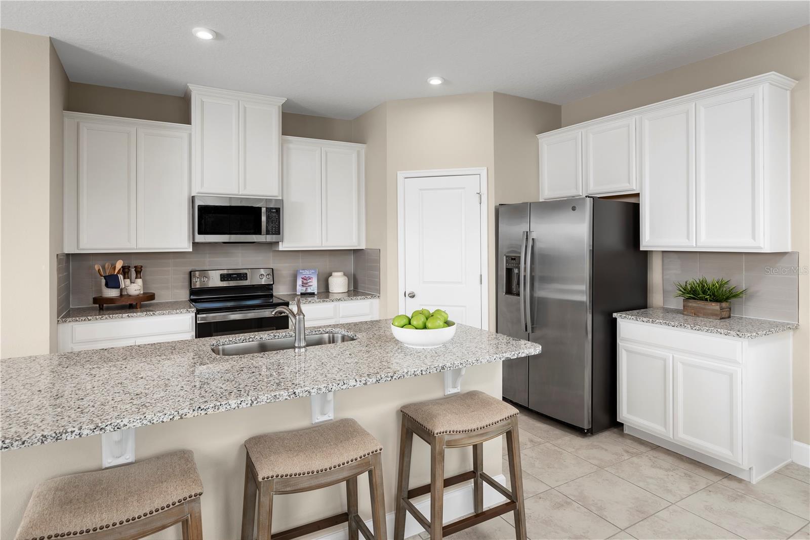 6524 DOMIZIO DR, WINTER HAVEN, FL, 33884