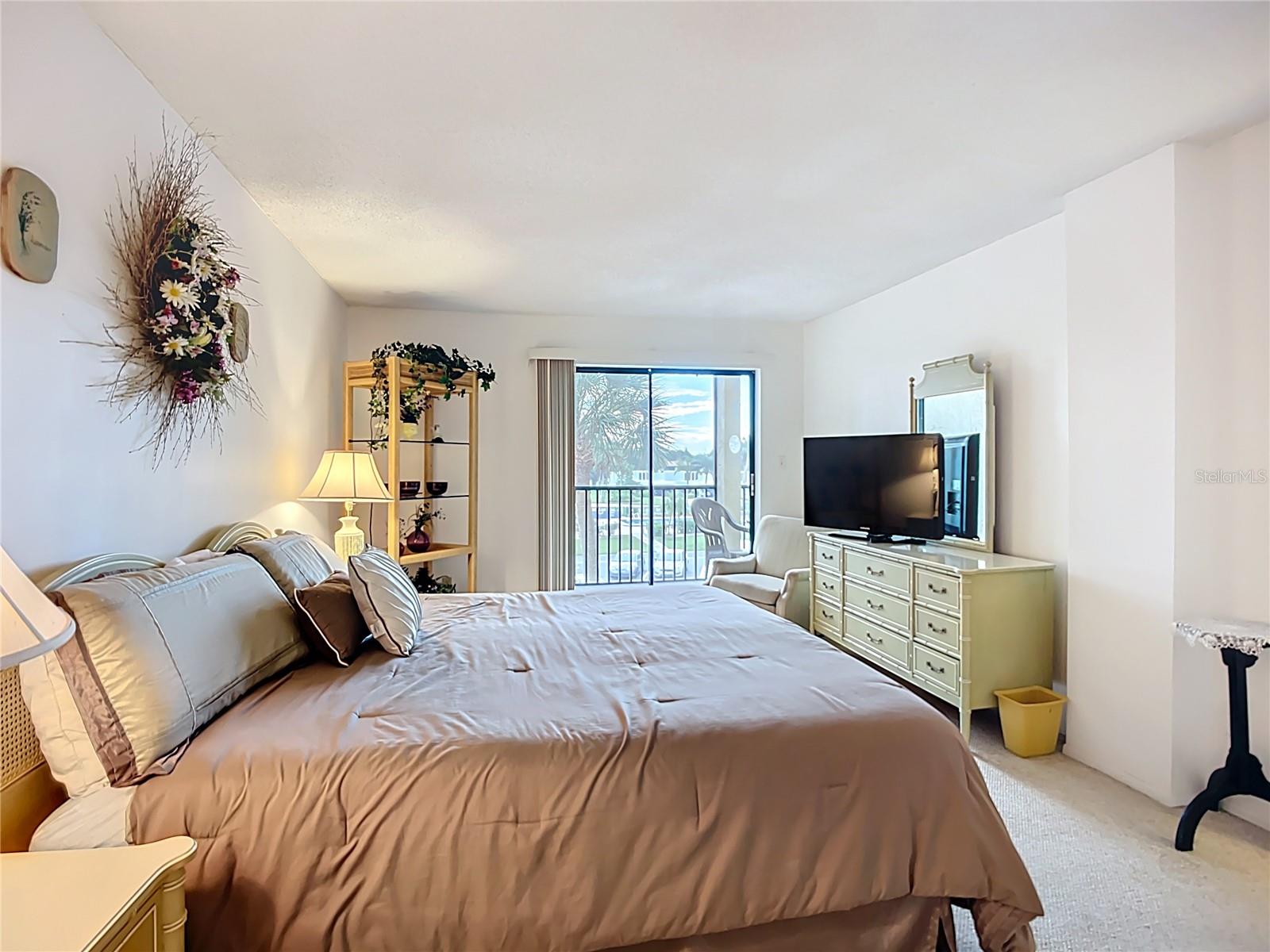 6120 43RD ST W #305B, BRADENTON, FL, 34210