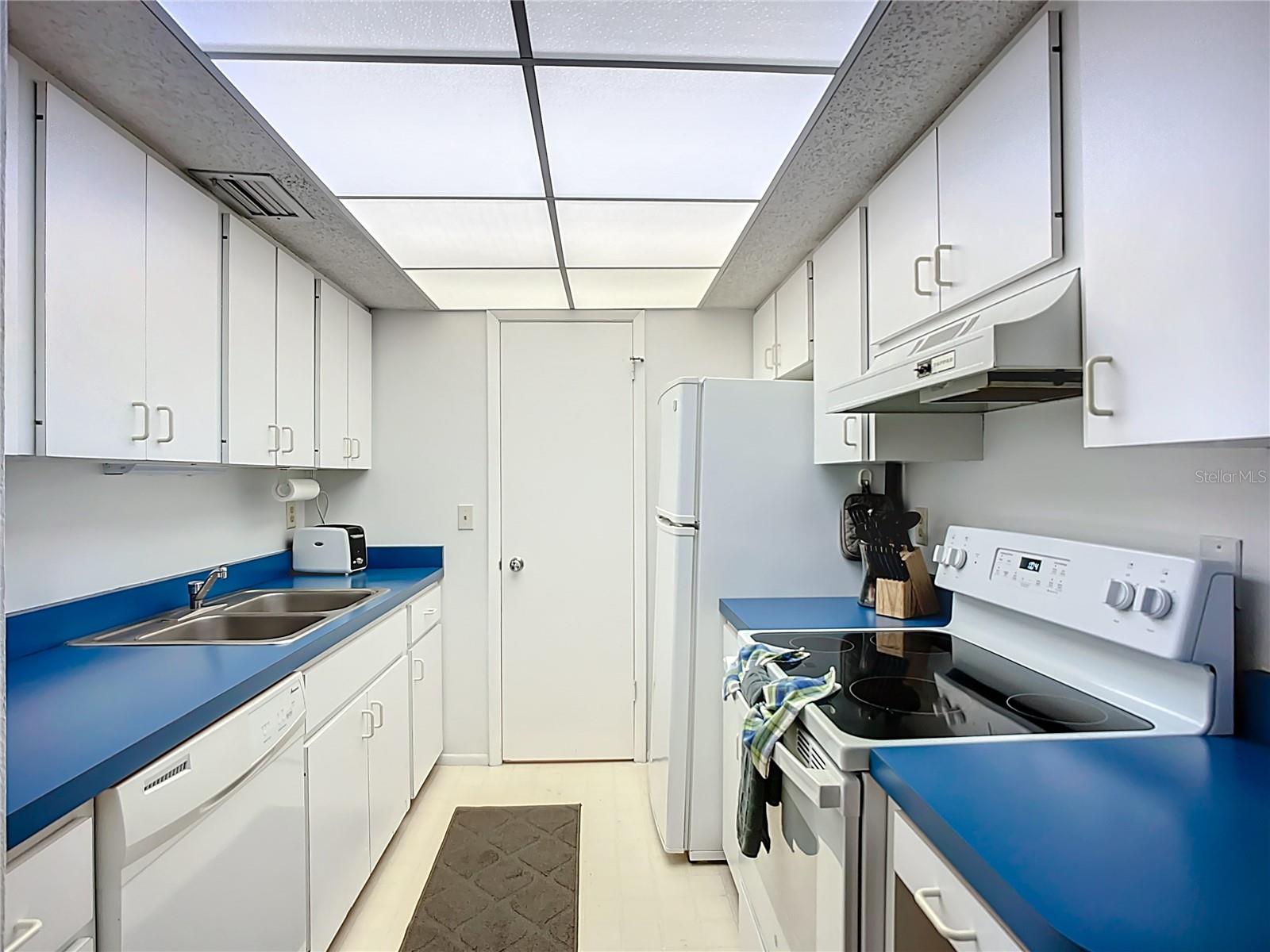 6120 43RD ST W #305B, BRADENTON, FL, 34210