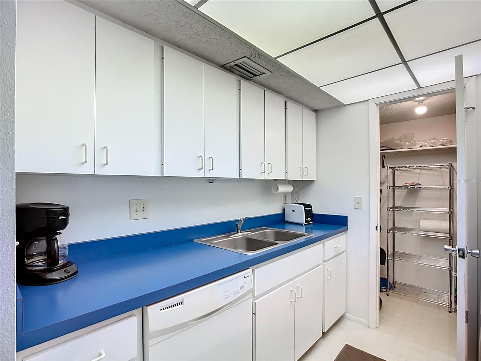 6120 43RD ST W #305B, BRADENTON, FL, 34210