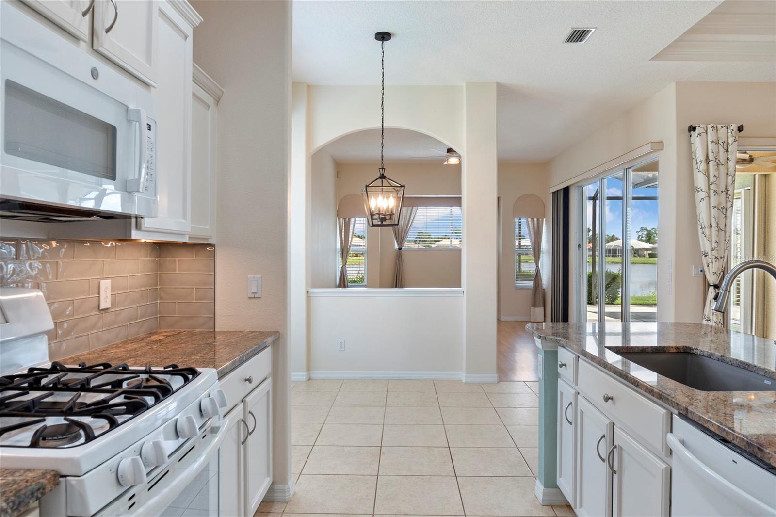 1840 BOBCAT TRL, NORTH PORT, FL, 34288