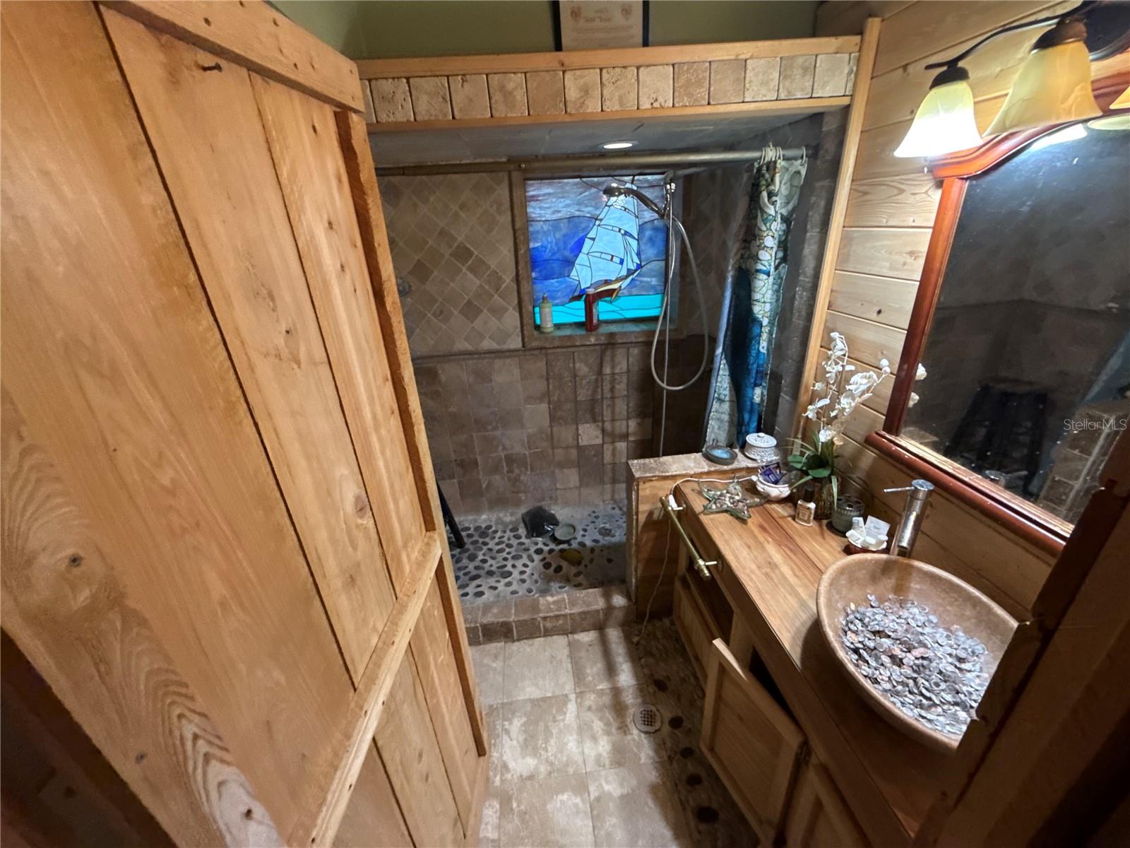 17714 LONG POINT DR, REDINGTON SHORES, FL, 33708