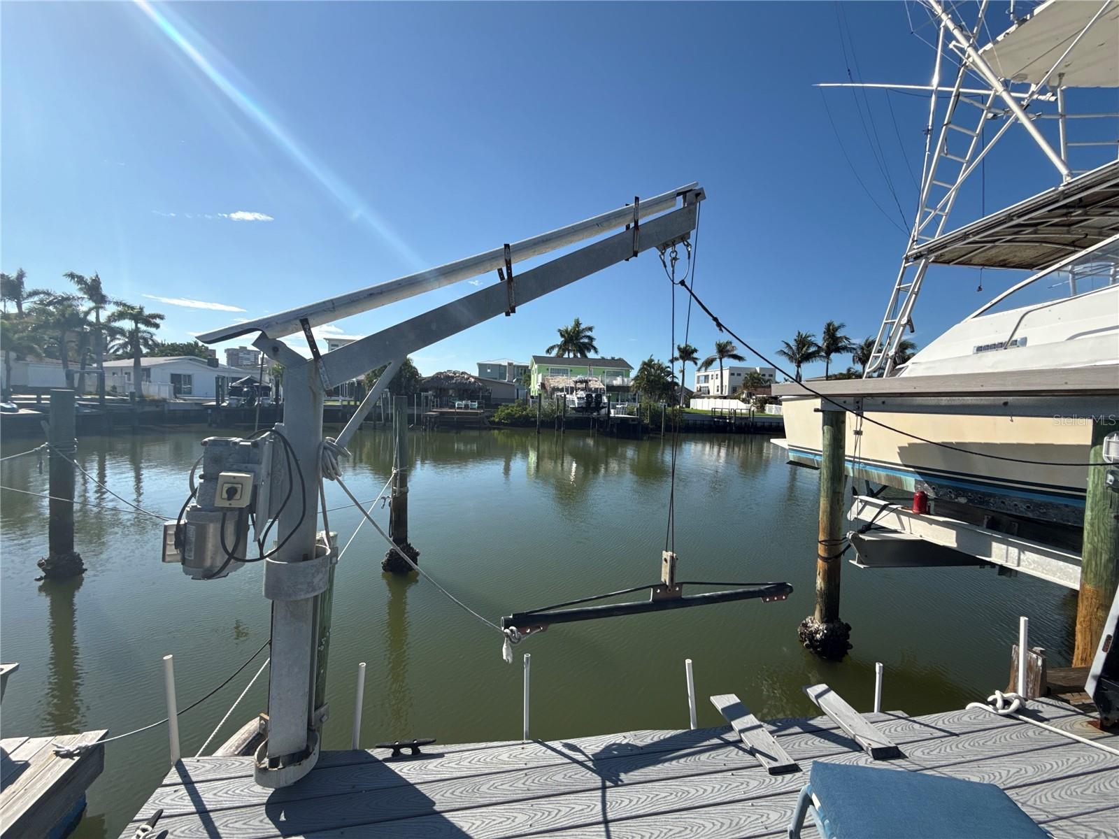 17714 LONG POINT DR, REDINGTON SHORES, FL, 33708