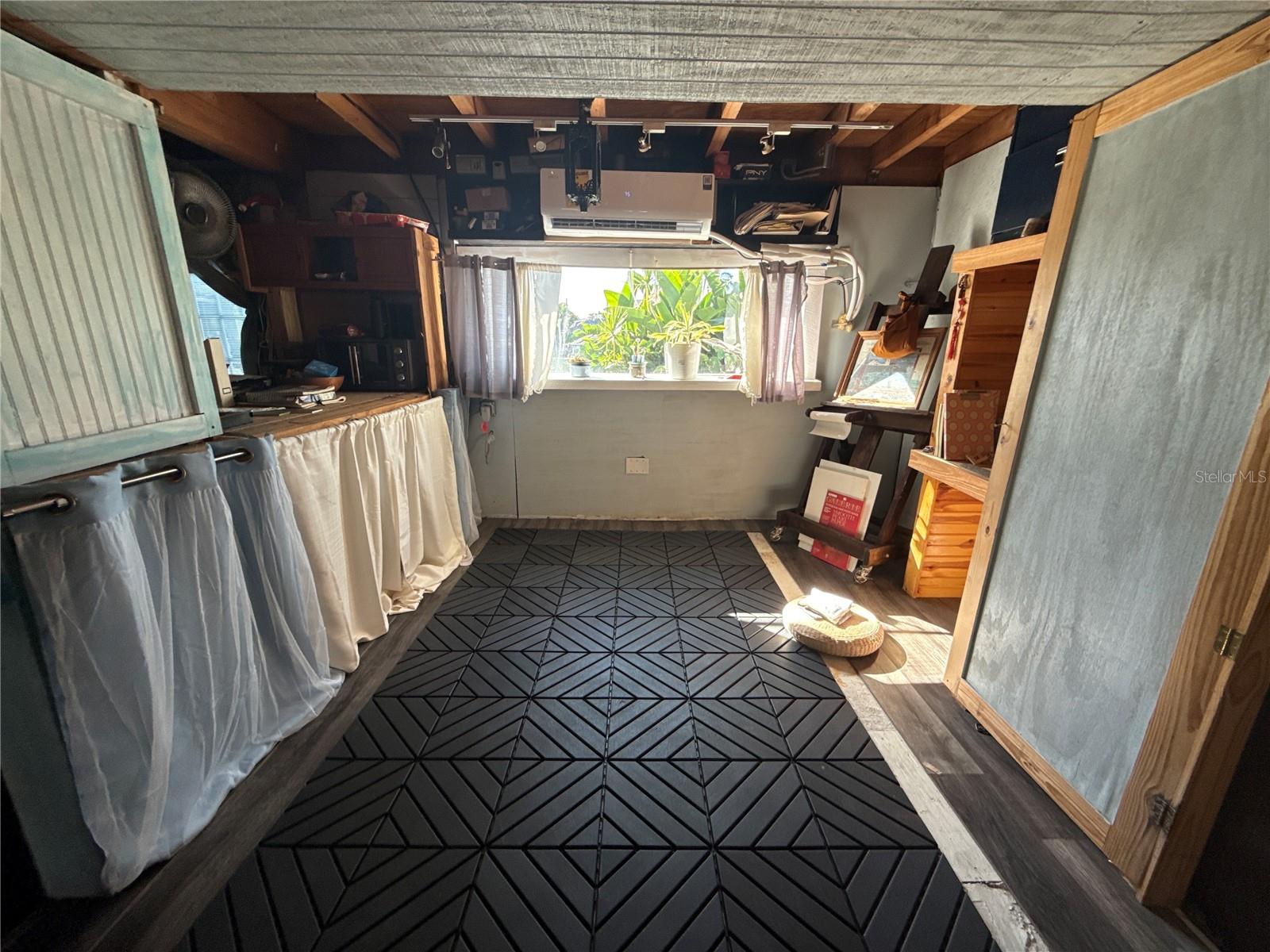 17714 LONG POINT DR, REDINGTON SHORES, FL, 33708