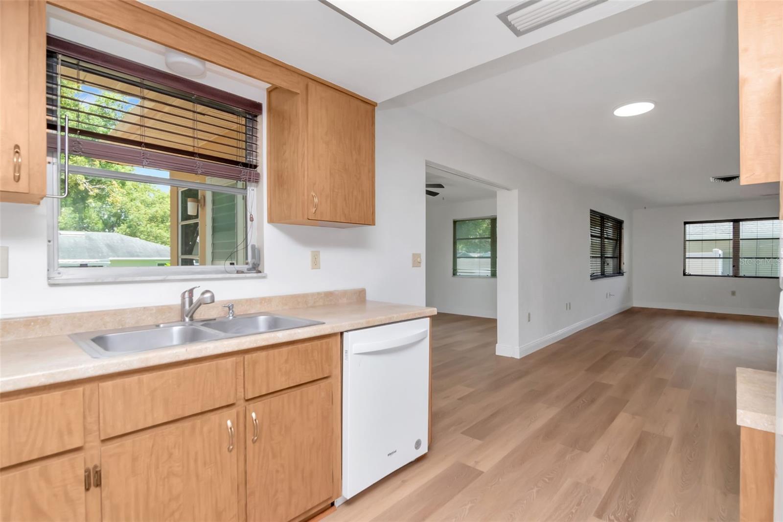 3250 CAUSEWAY DR, PALM HARBOR, FL, 34684