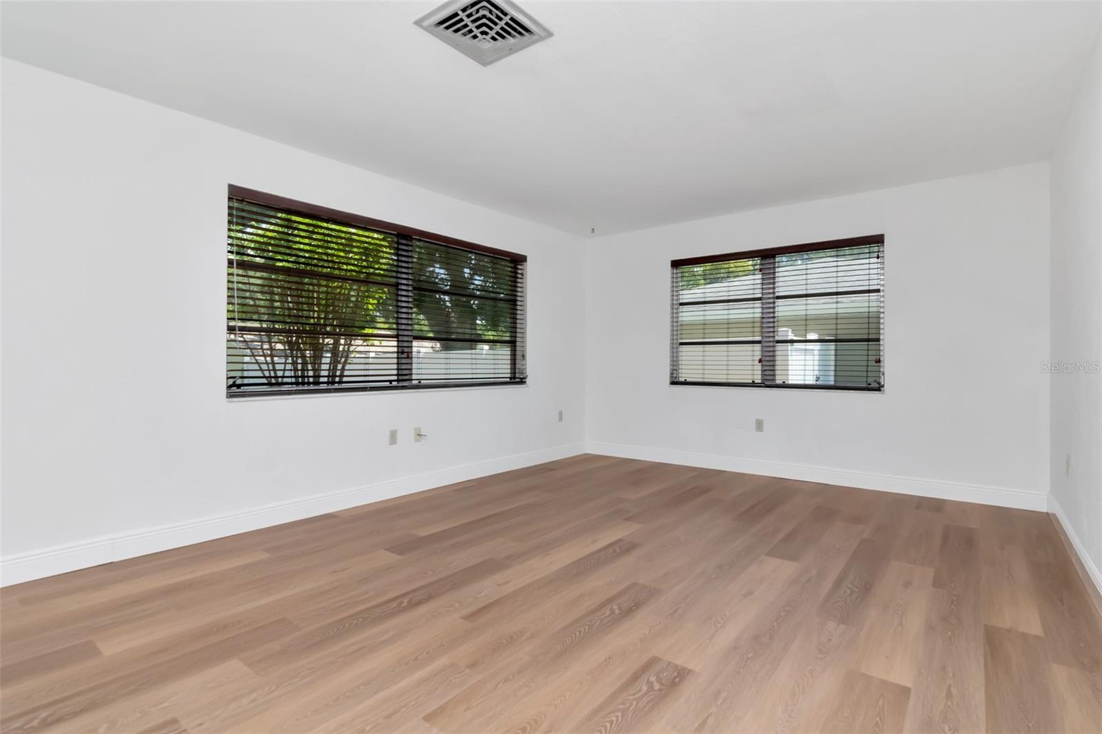 3250 CAUSEWAY DR, PALM HARBOR, FL, 34684