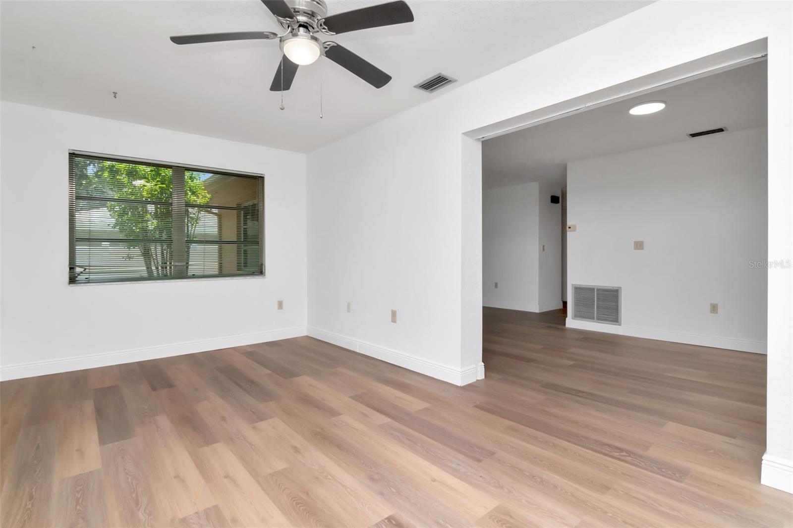 3250 CAUSEWAY DR, PALM HARBOR, FL, 34684