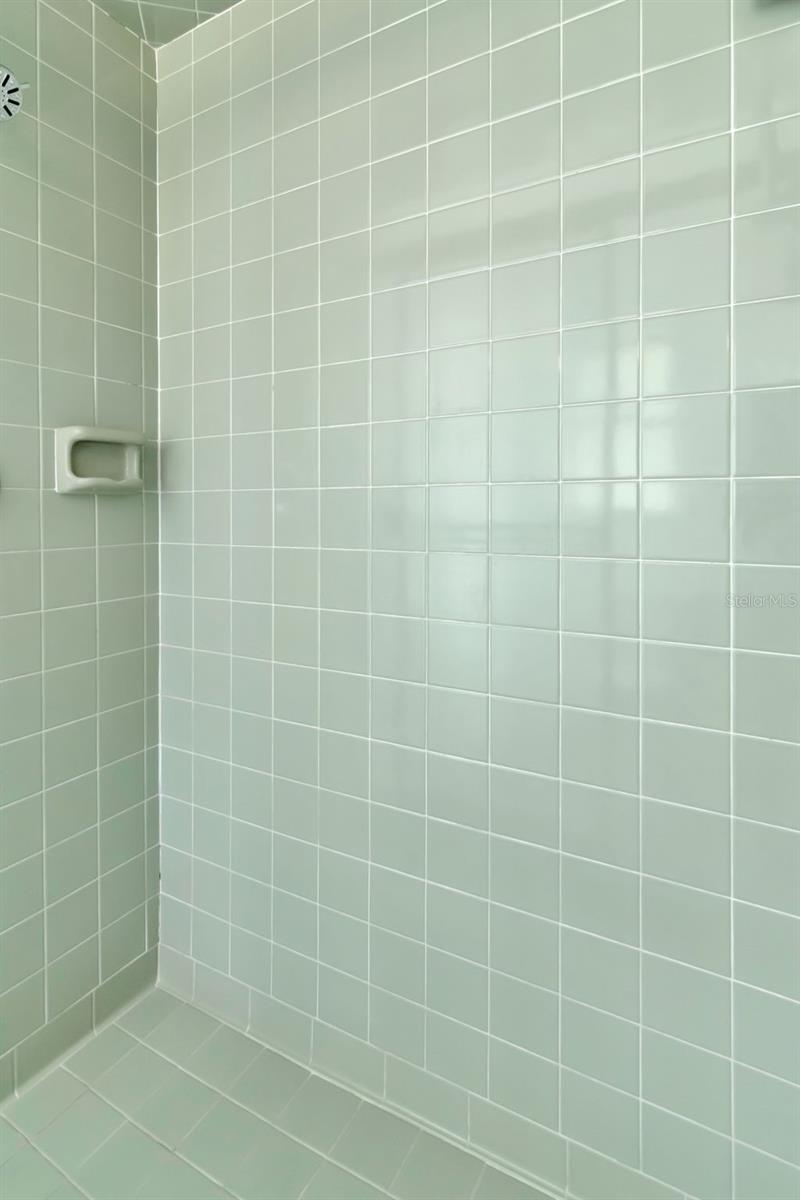 3250 CAUSEWAY DR, PALM HARBOR, FL, 34684