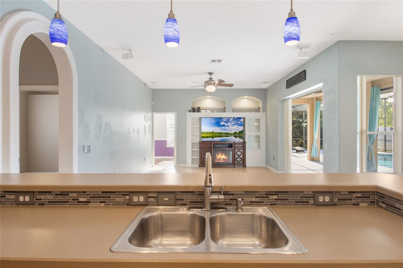 518 GRAND RESERVE DR, DAVENPORT, FL, 33837