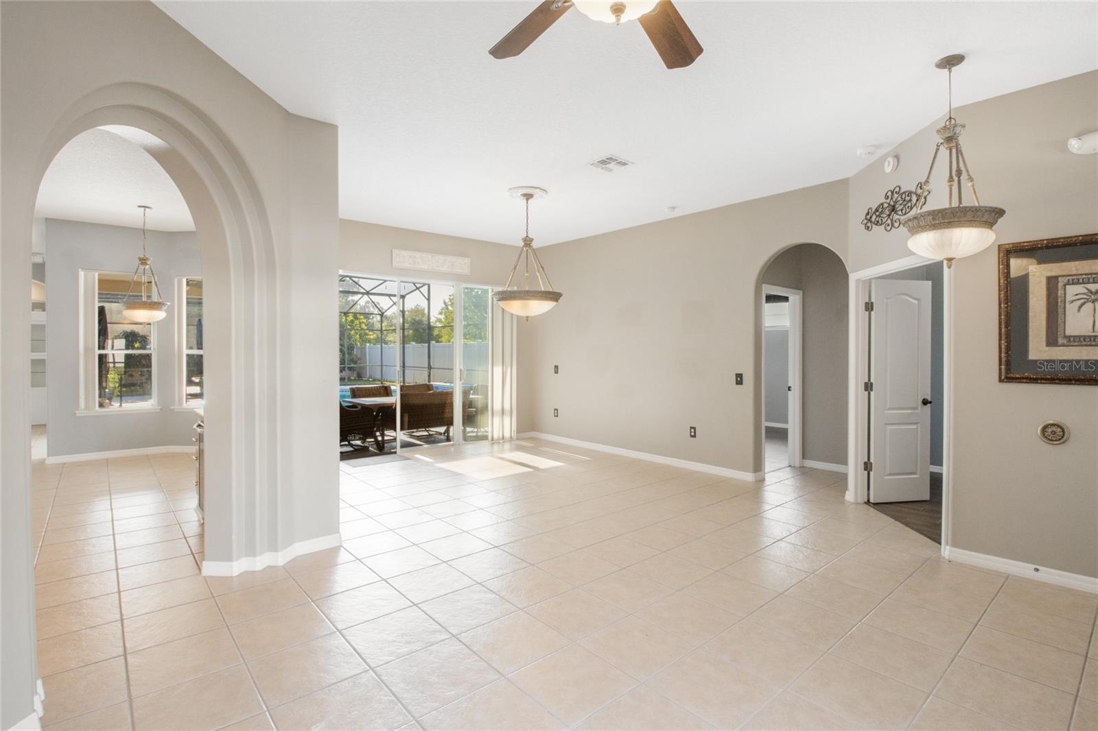 518 GRAND RESERVE DR, DAVENPORT, FL, 33837