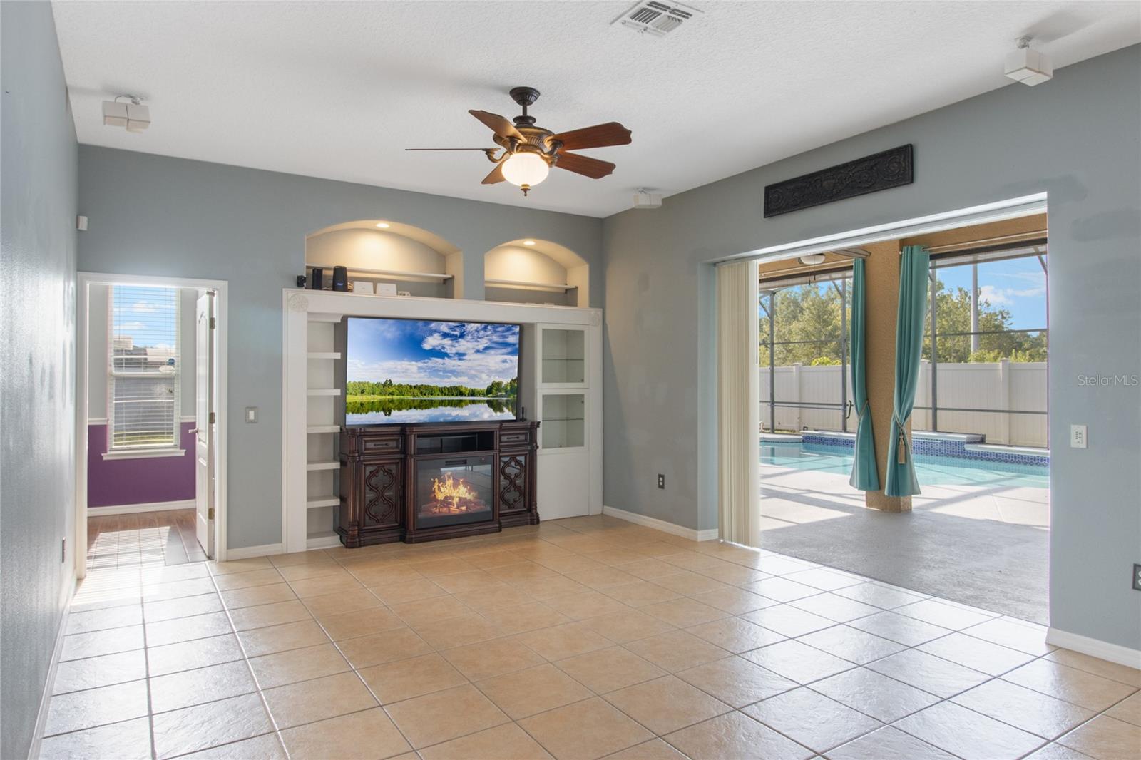 518 GRAND RESERVE DR, DAVENPORT, FL, 33837