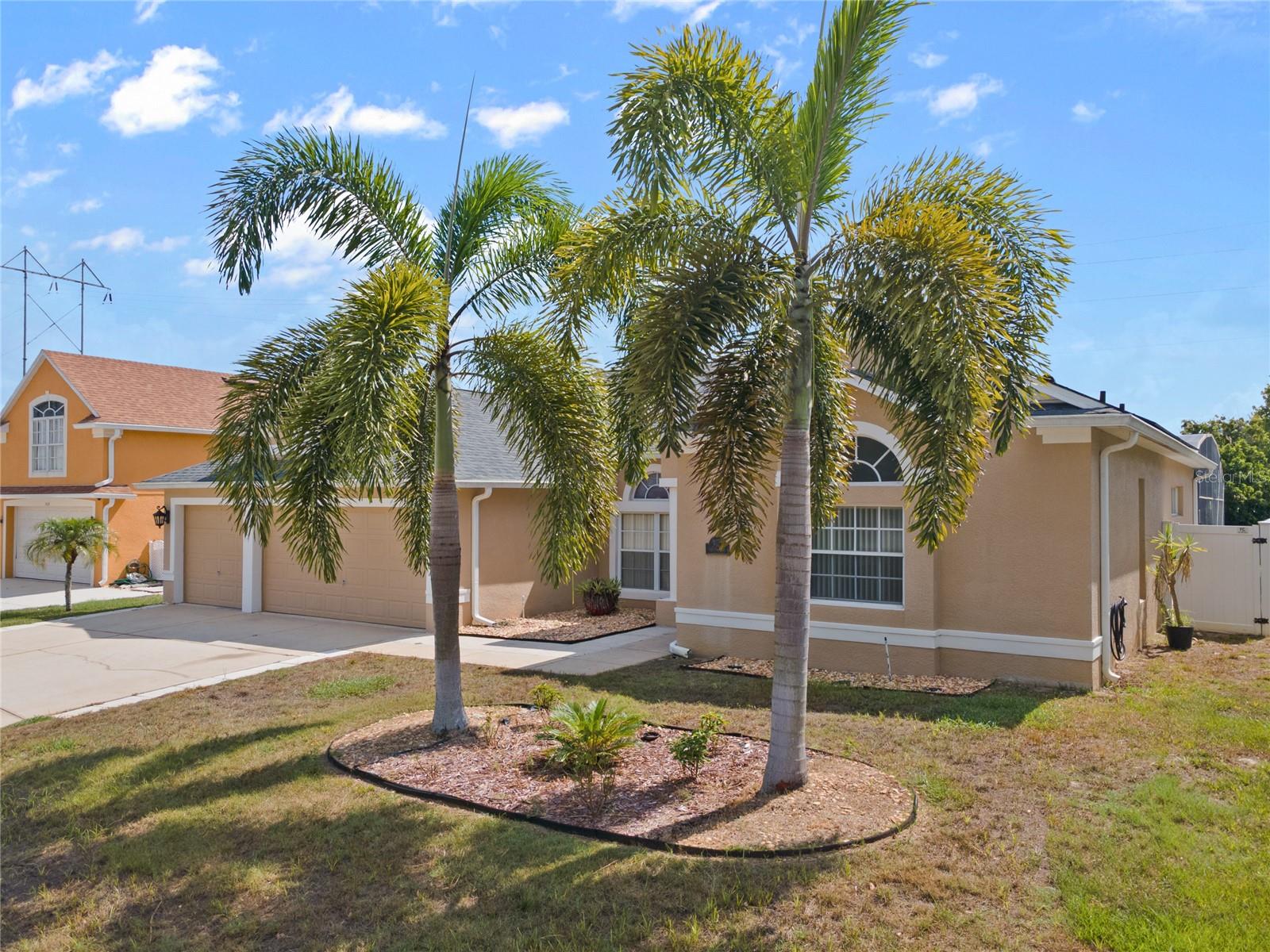 518 GRAND RESERVE DR, DAVENPORT, FL, 33837