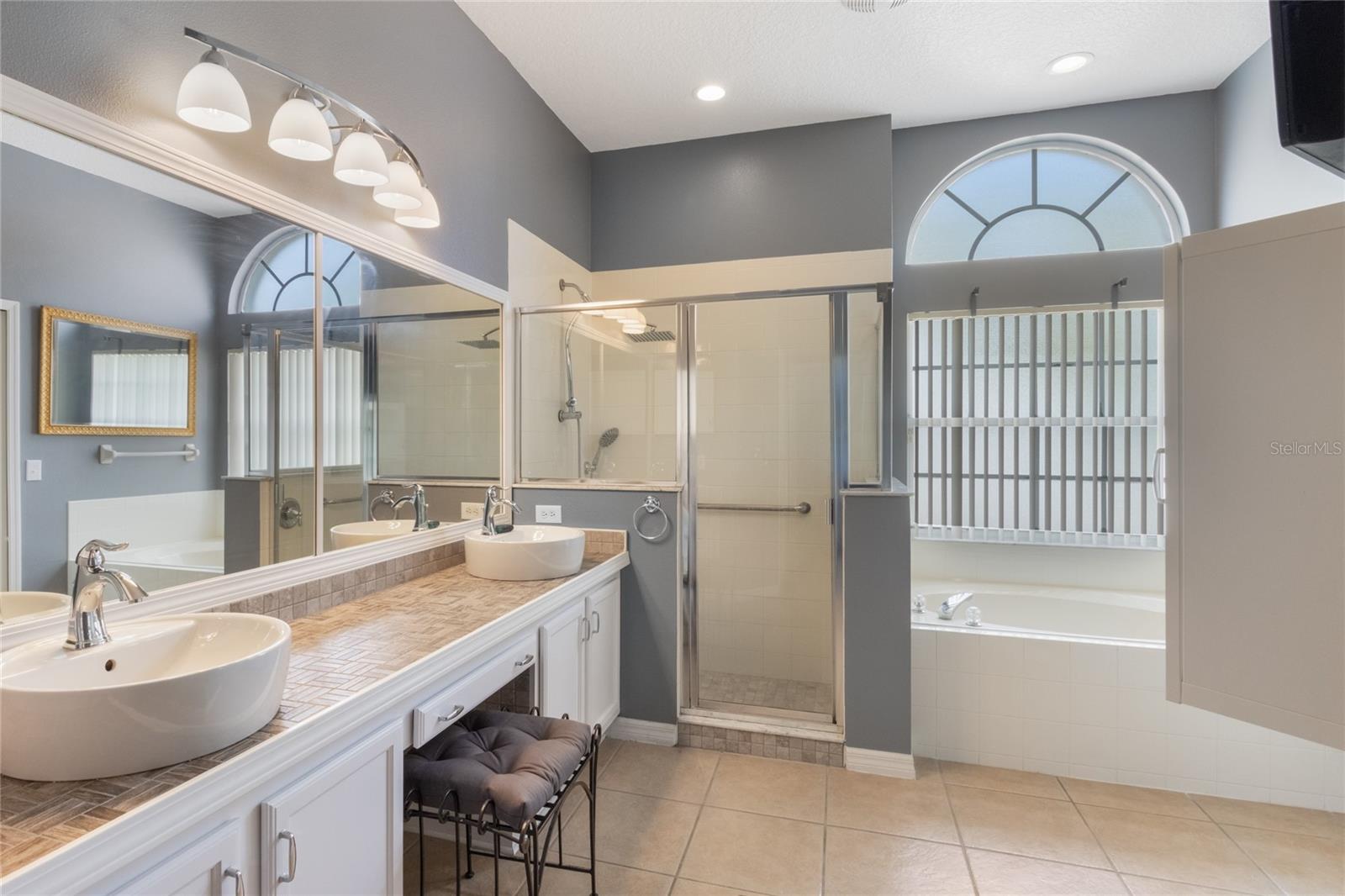 518 GRAND RESERVE DR, DAVENPORT, FL, 33837