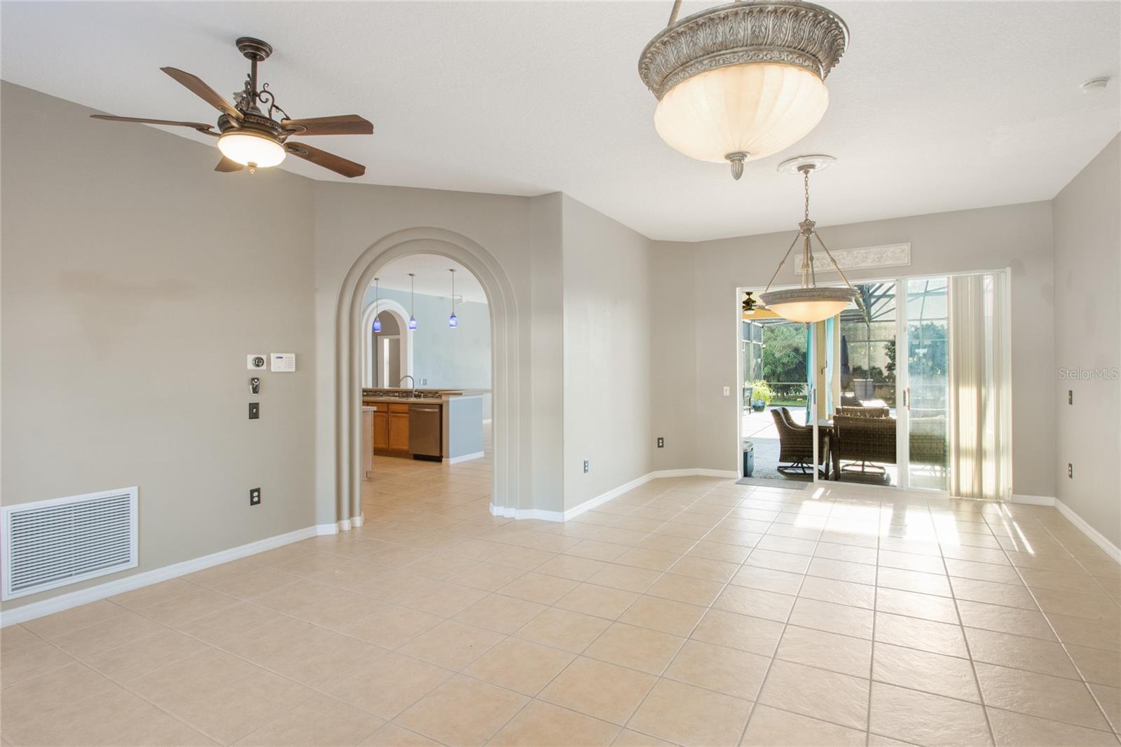 518 GRAND RESERVE DR, DAVENPORT, FL, 33837