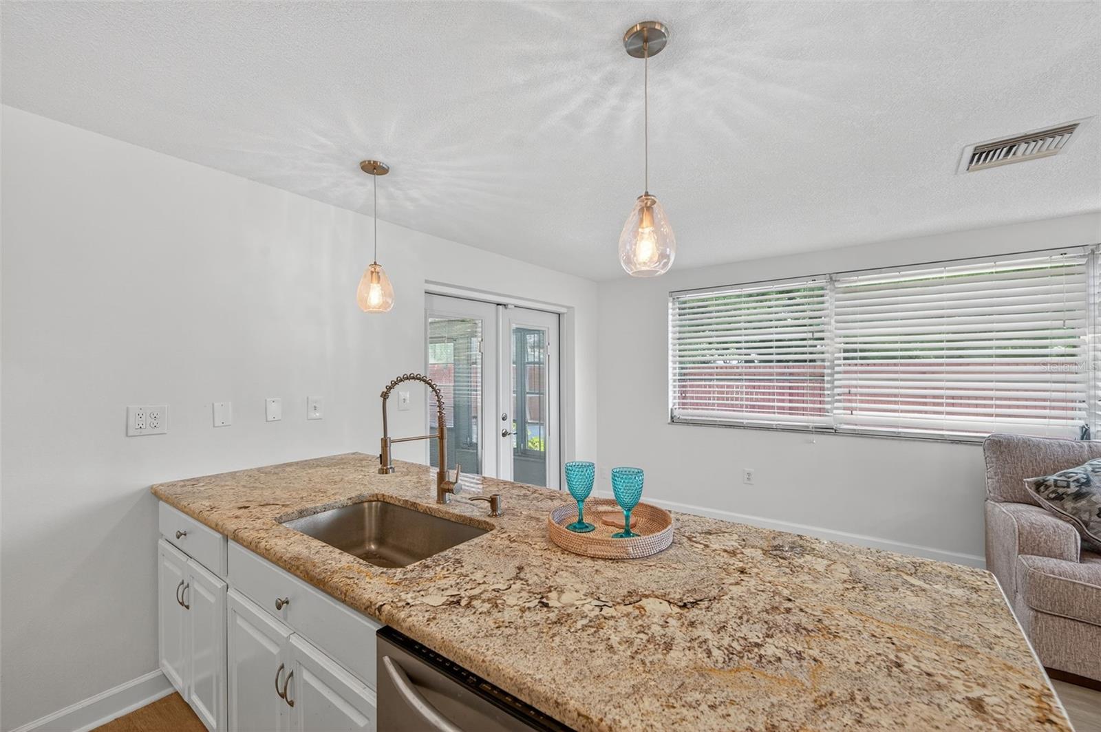 10404 LOQUAT DR, PORT RICHEY, FL, 34668