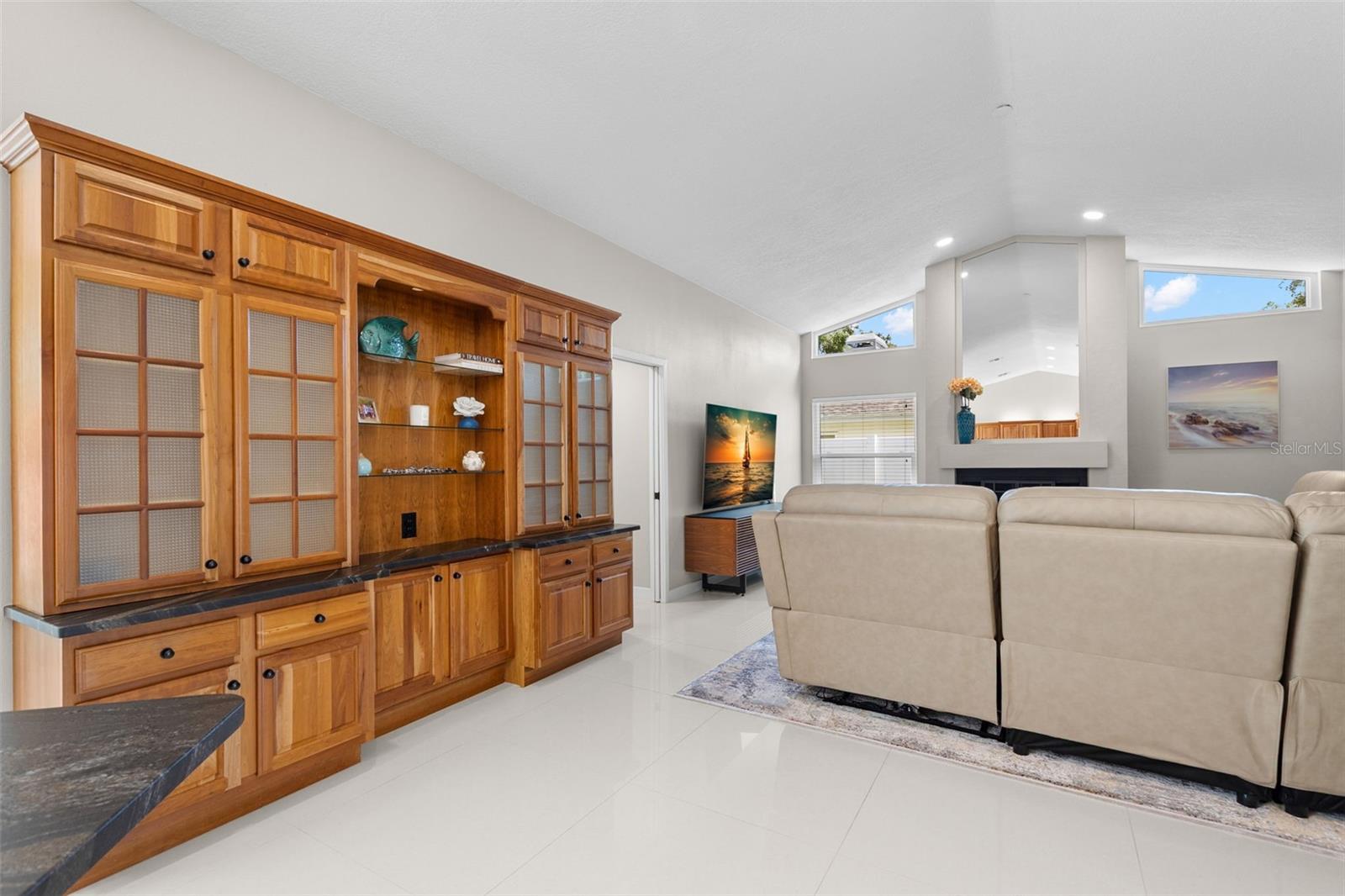 527 HUMPHRIES RD, SAFETY HARBOR, FL, 34695