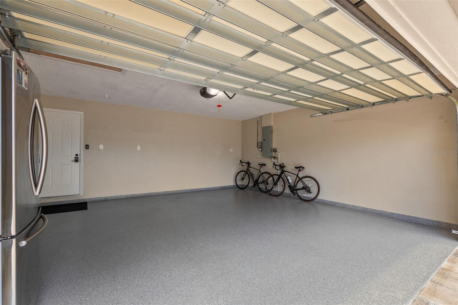 527 HUMPHRIES RD, SAFETY HARBOR, FL, 34695