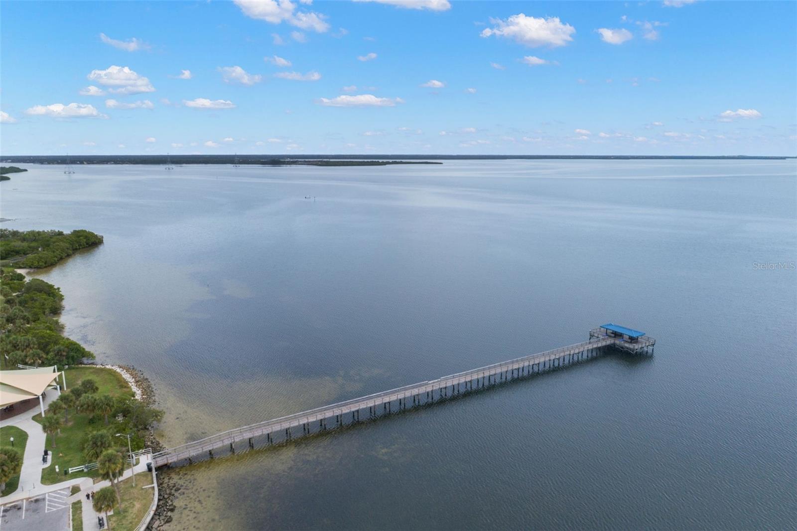 527 HUMPHRIES RD, SAFETY HARBOR, FL, 34695