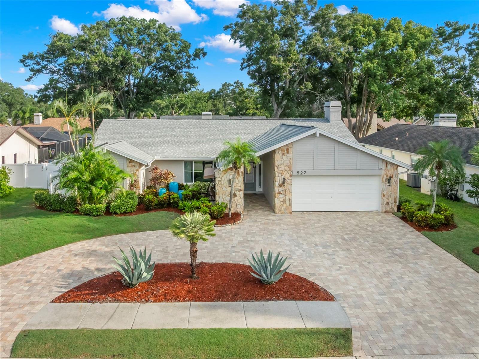527 HUMPHRIES RD, SAFETY HARBOR, FL, 34695