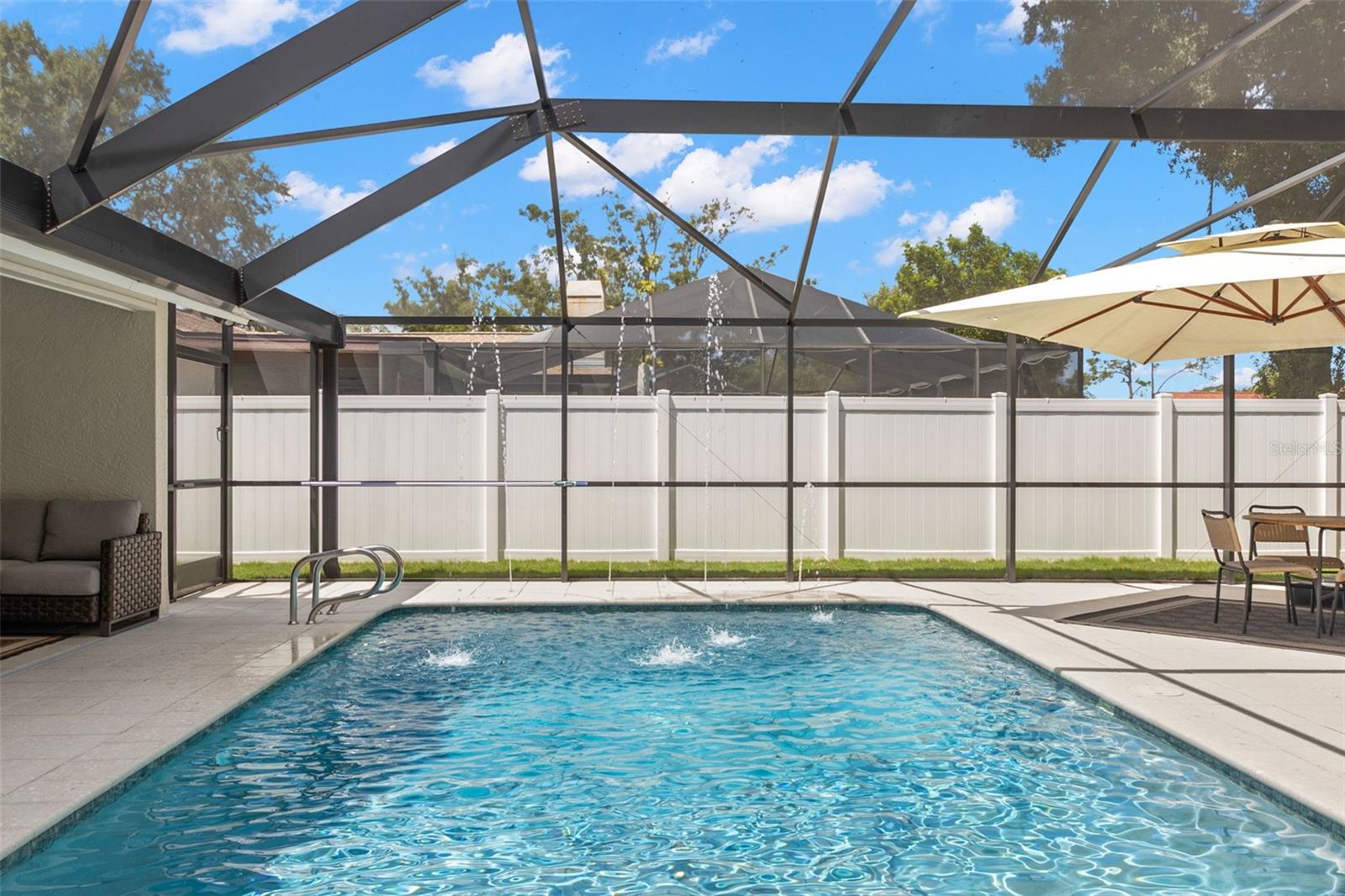 527 HUMPHRIES RD, SAFETY HARBOR, FL, 34695